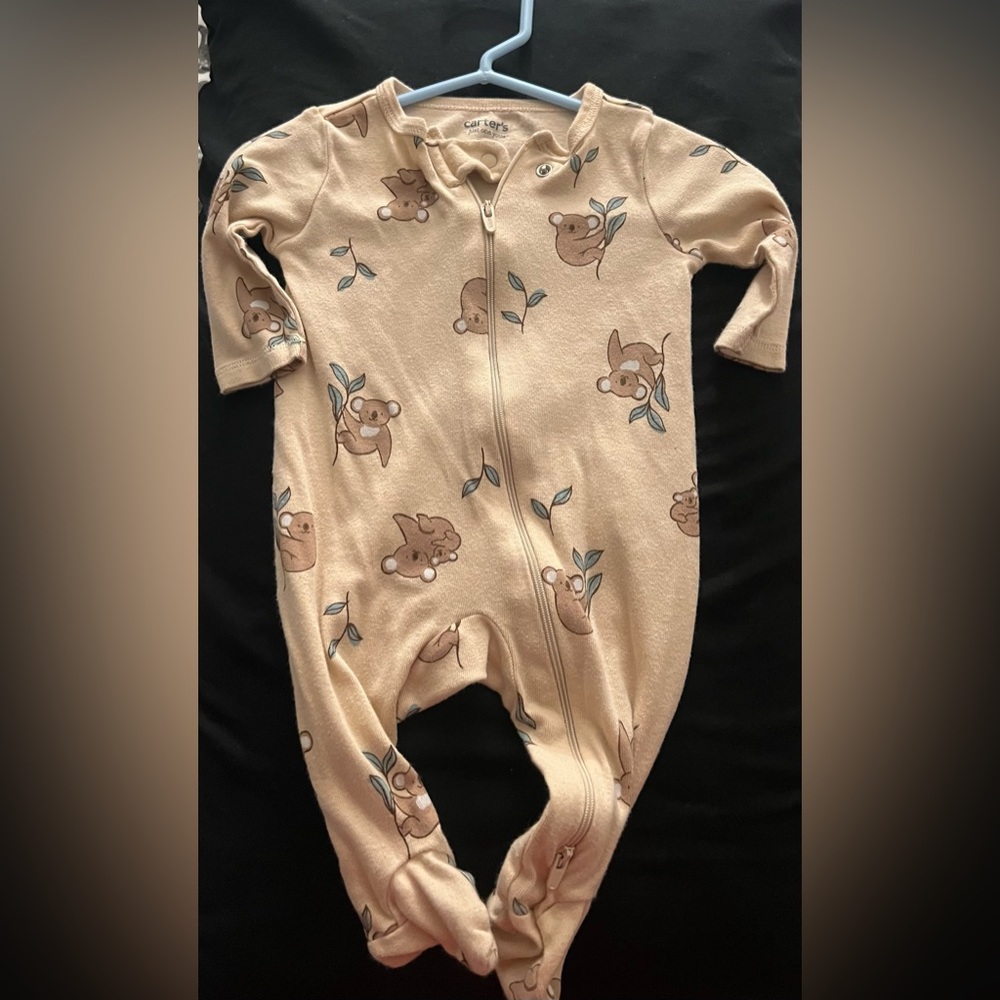 Carters 0-3 onesies